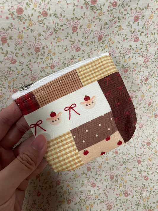 Apple of Dearie's Eye Coin Pouch